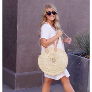 Circle straw bag